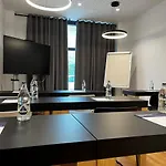 Hotel Express Bilbao Airport By Ihg Derio