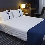 Hotel Express Bilbao Airport By Ihg Derio