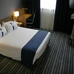 Hotel Express Bilbao Airport By Ihg 3*