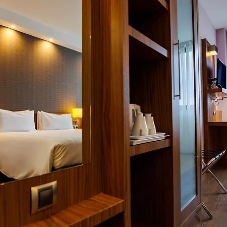 Express Bilbao Airport By Ihg 3*
