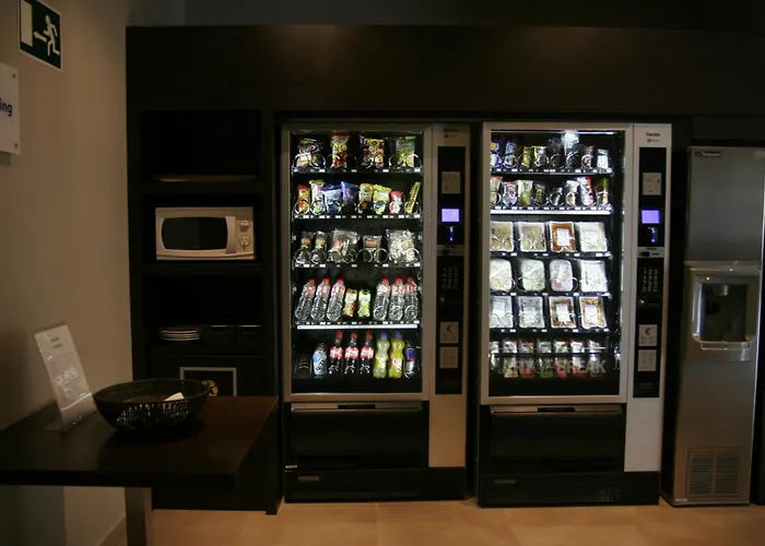 Express Bilbao Airport By Ihg Hotel