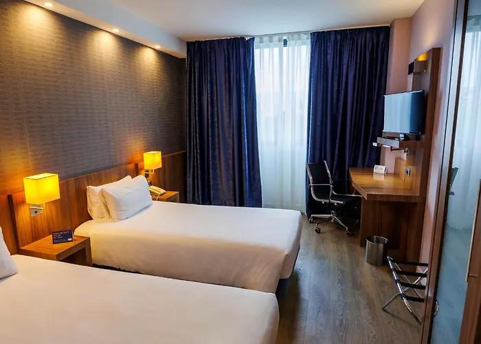 Express Bilbao Airport By Ihg 3* Derio