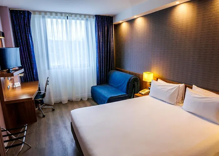 Express Bilbao Airport By Ihg Hotel Derio