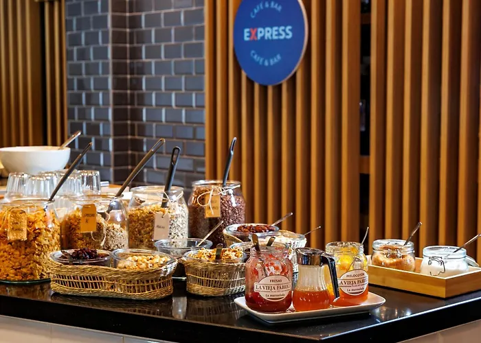 Express Bilbao Airport By Ihg Hotel 3*