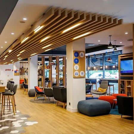 Otel Express Bilbao Airport By Ihg Derio