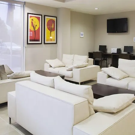 Express Bilbao Airport By Ihg 3*