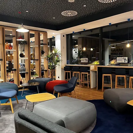 Express Bilbao Airport By Ihg Hotel