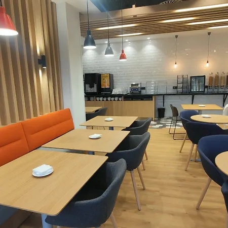 Express Bilbao Airport By Ihg 3*