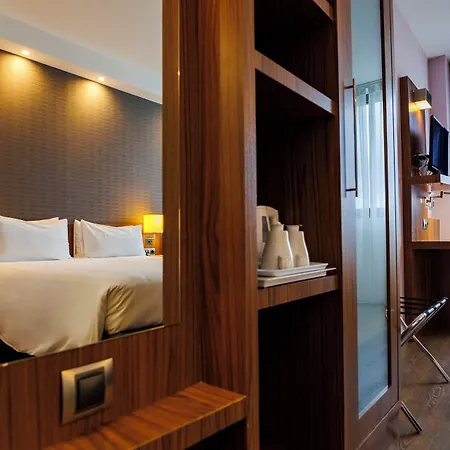 Express Bilbao Airport By Ihg فندق