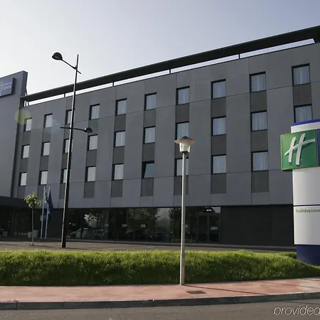 Otel Express Bilbao Airport By Ihg