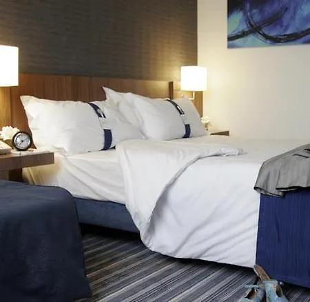 Express Bilbao Airport By Ihg Otel 3*
