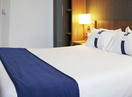 Express Bilbao Airport By Ihg Hotel