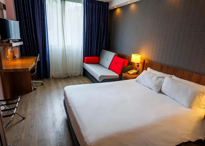 Express Bilbao Airport By Ihg Hotel Derio