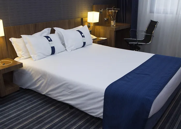 Hotel Express Bilbao Airport By Ihg Derio